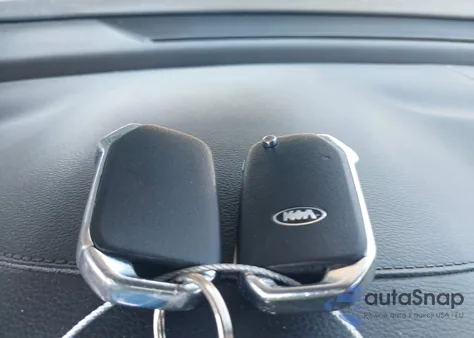 2021 Kia Forte Lxs из США, поврежденный, VIN 3KPF24AD3ME273301